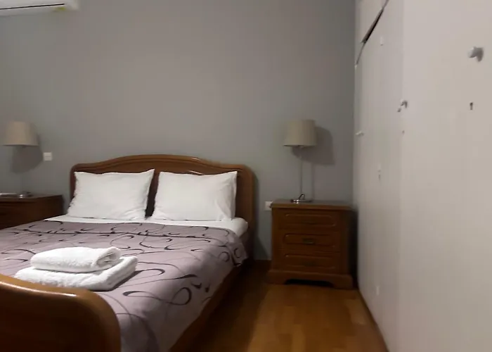 Alimos Cozy Home
