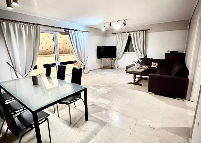 Alimos Cozy Home